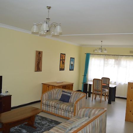 Kasuda House - Rent The Entire House Hotel Lusaka Eksteriør billede